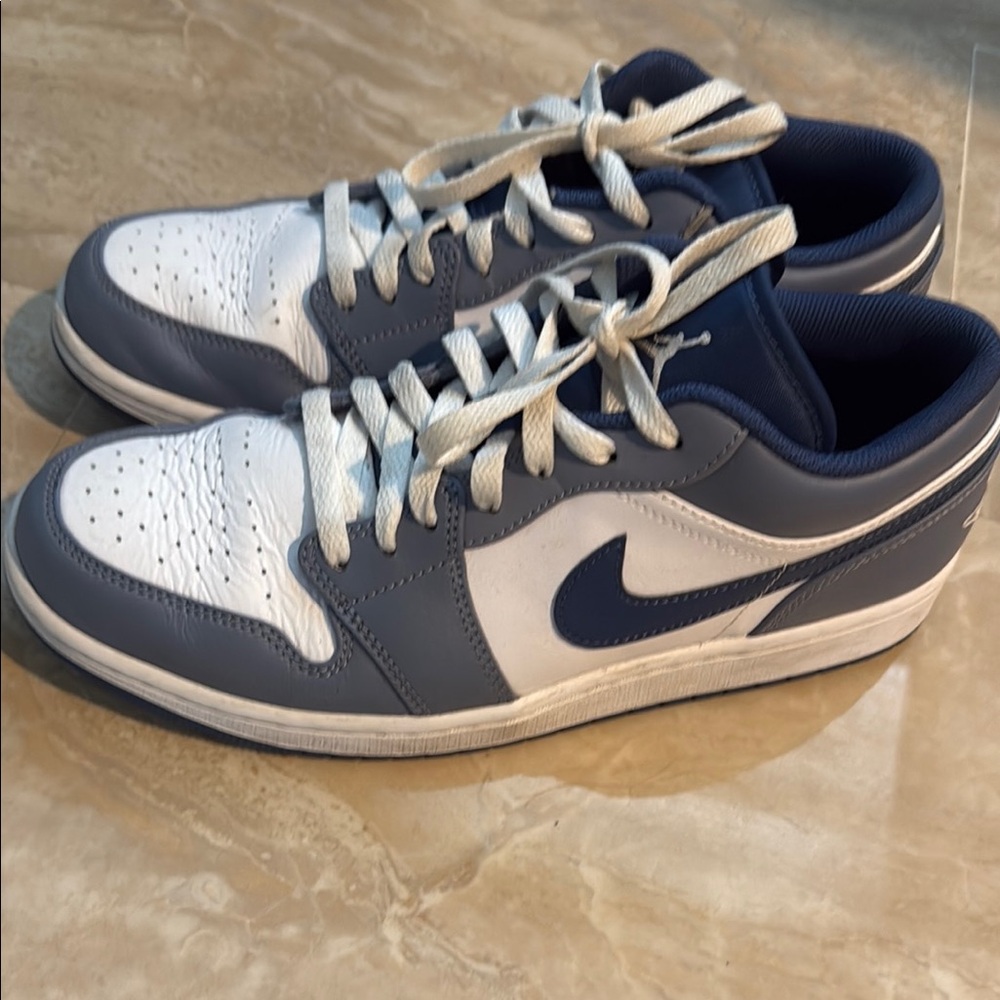 Nike Blue and White Sneakers Classic Design